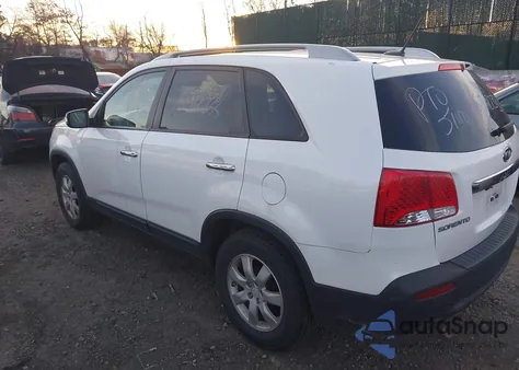 2011 Kia Sorento Lx z USA, uszkodzony, nr VIN 5XYKT4A14BG167022